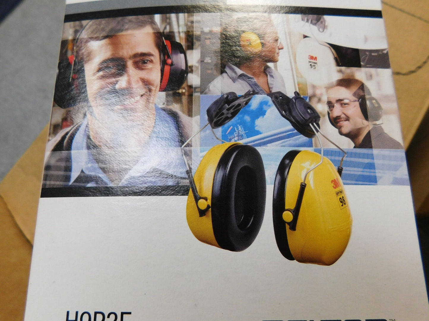 3M Over the Head Beige Foam Cushion Earmuffs H6F/V