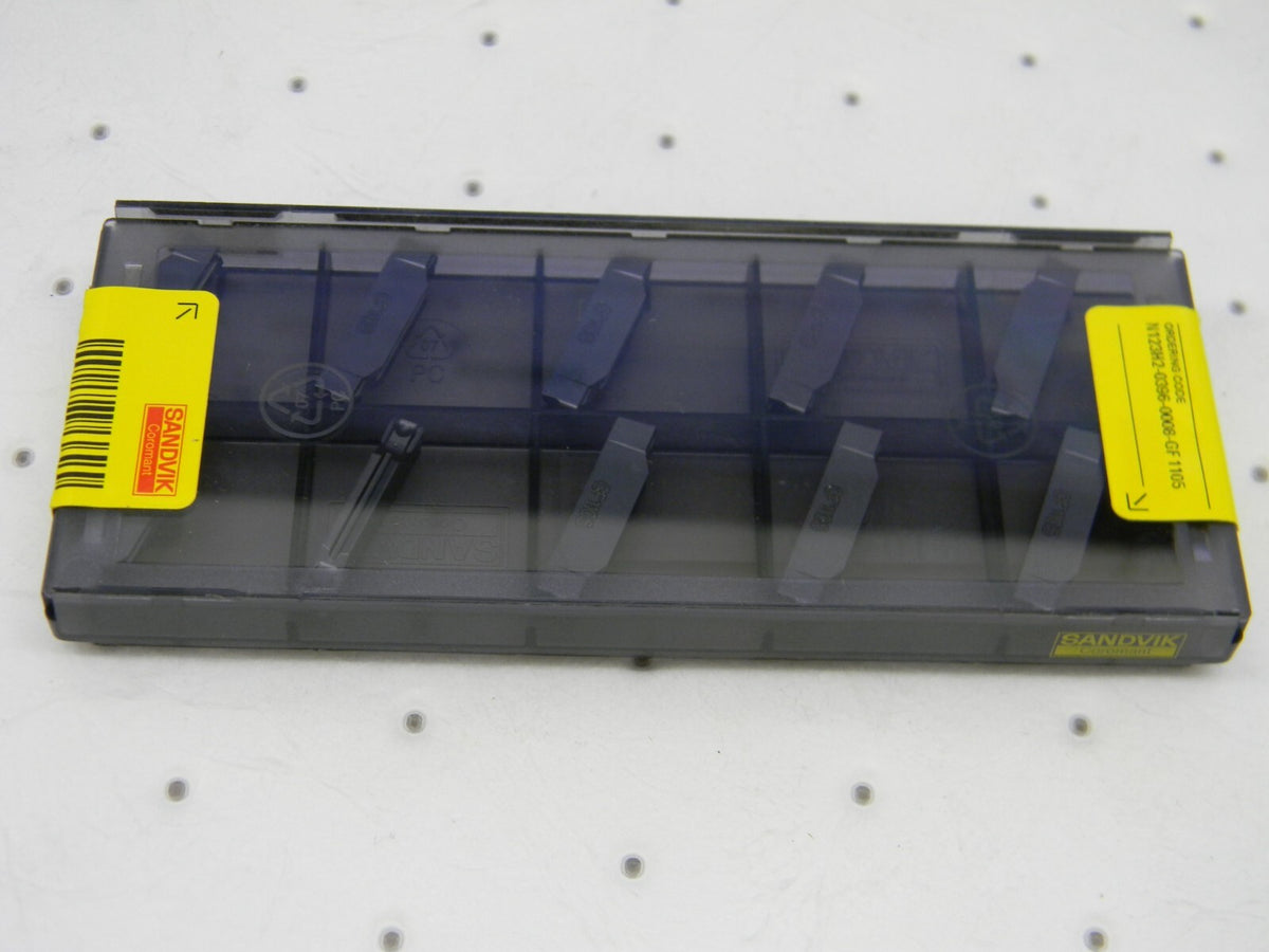 SANDVIK COROMANT Solid Carbide Grooving Insert N123HGF 1125 QTY 10 5736240