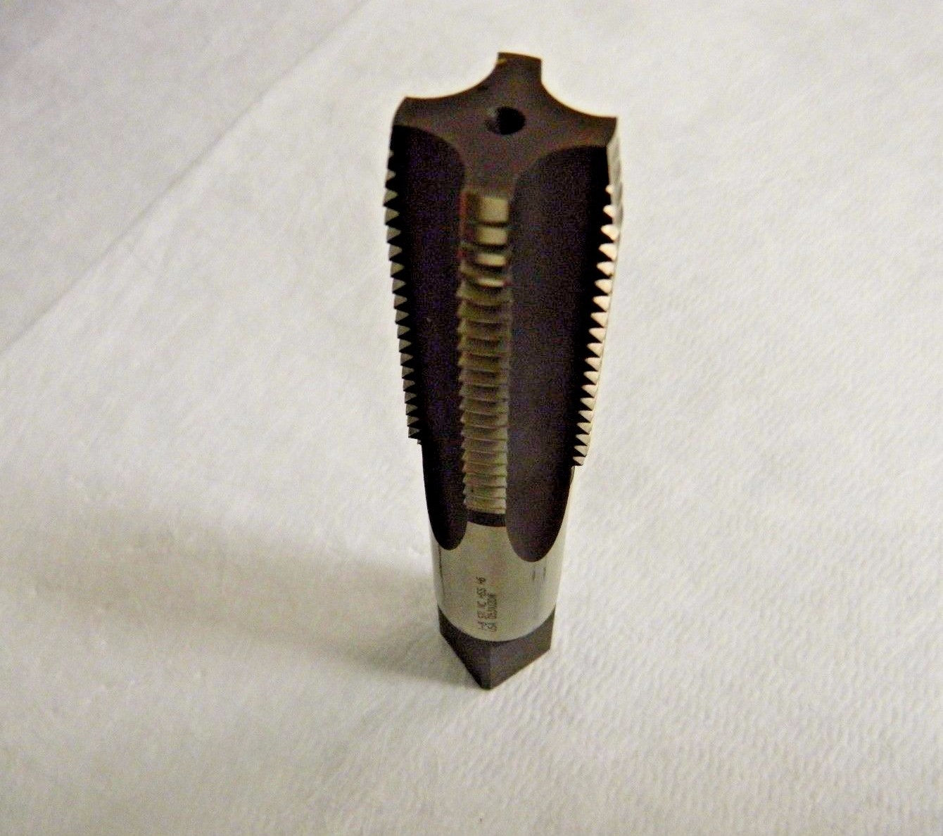 Hertel Hand STI Tap HSS Bright 1-8 UNC H6 4FL Plug Chamfer 07683204