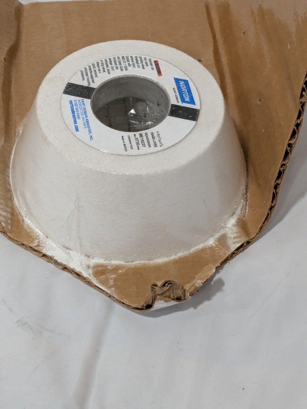 Norton Tool & Cutting Grinding Wheel: 4" Dia, 80 Grit, J Hardness 66243530393