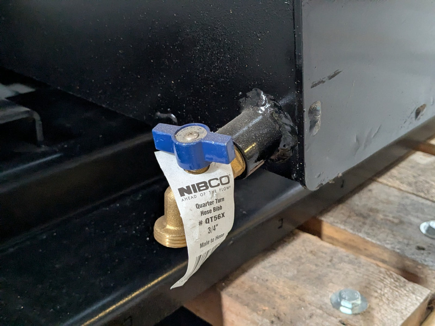 Hippo Hopper Heavy Duty Self-Dumping Hopper w/ Lid and Drain Valve HH24HD