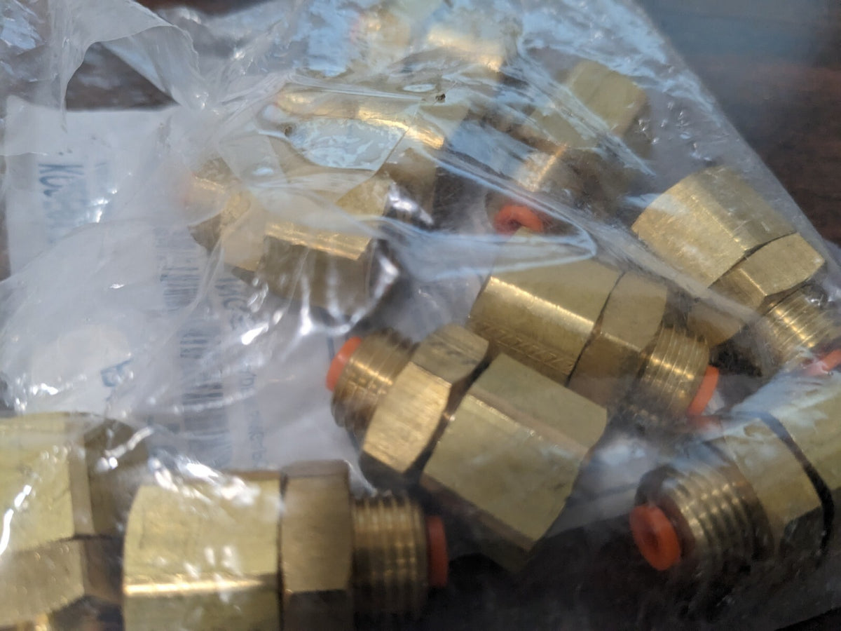 SMC 10pk PushtoConnect Tube Fitting Female Bulkhead 1/4" Thread KQ2E01-35A