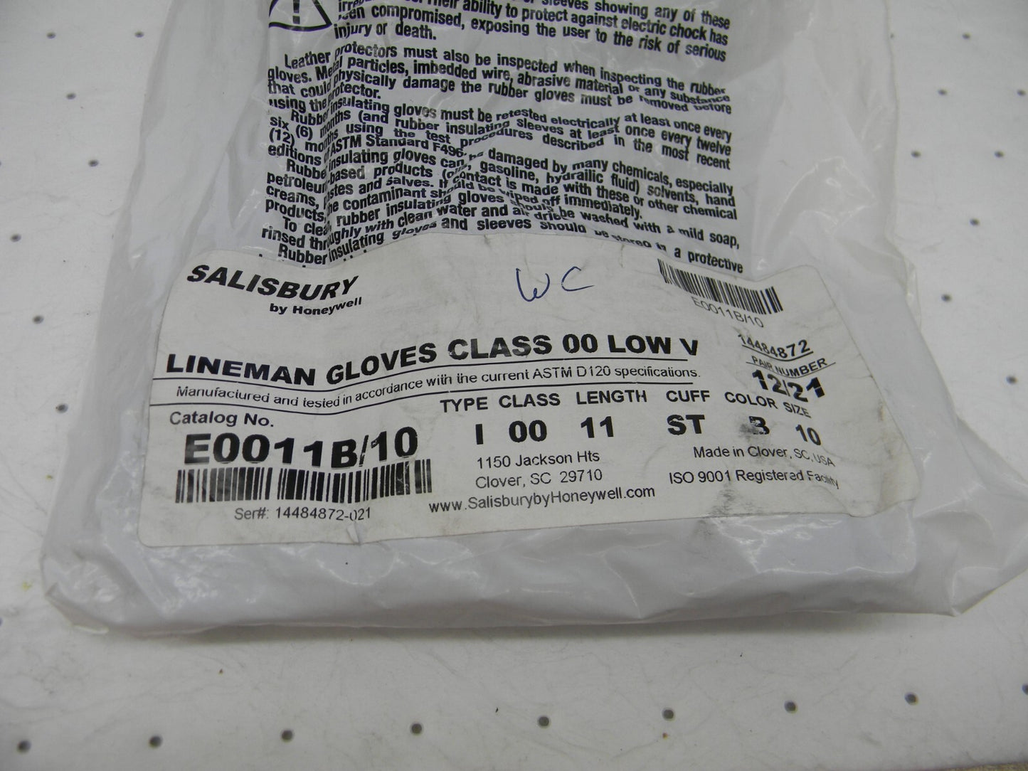 HONEYWELL Class 00, Size XL (10), 11 Long, Rubber Lineman's Glove E0011B/10