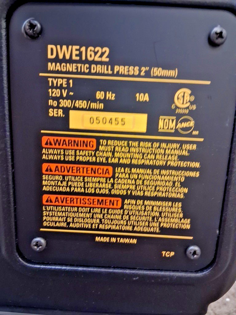 Dewalt Magnetic 2" Drill Press 2-Speed DWE1622K
