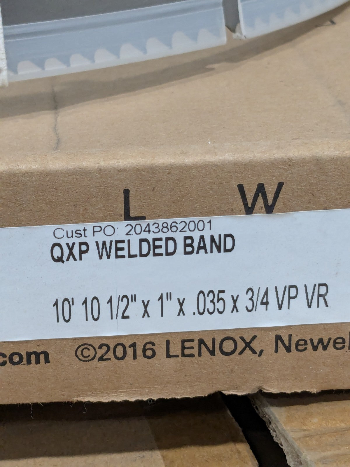 Lenox Welded Bandsaw Blade 10' 10-1/2 Long x 1" Wide x 3 to 4 TPI 9002