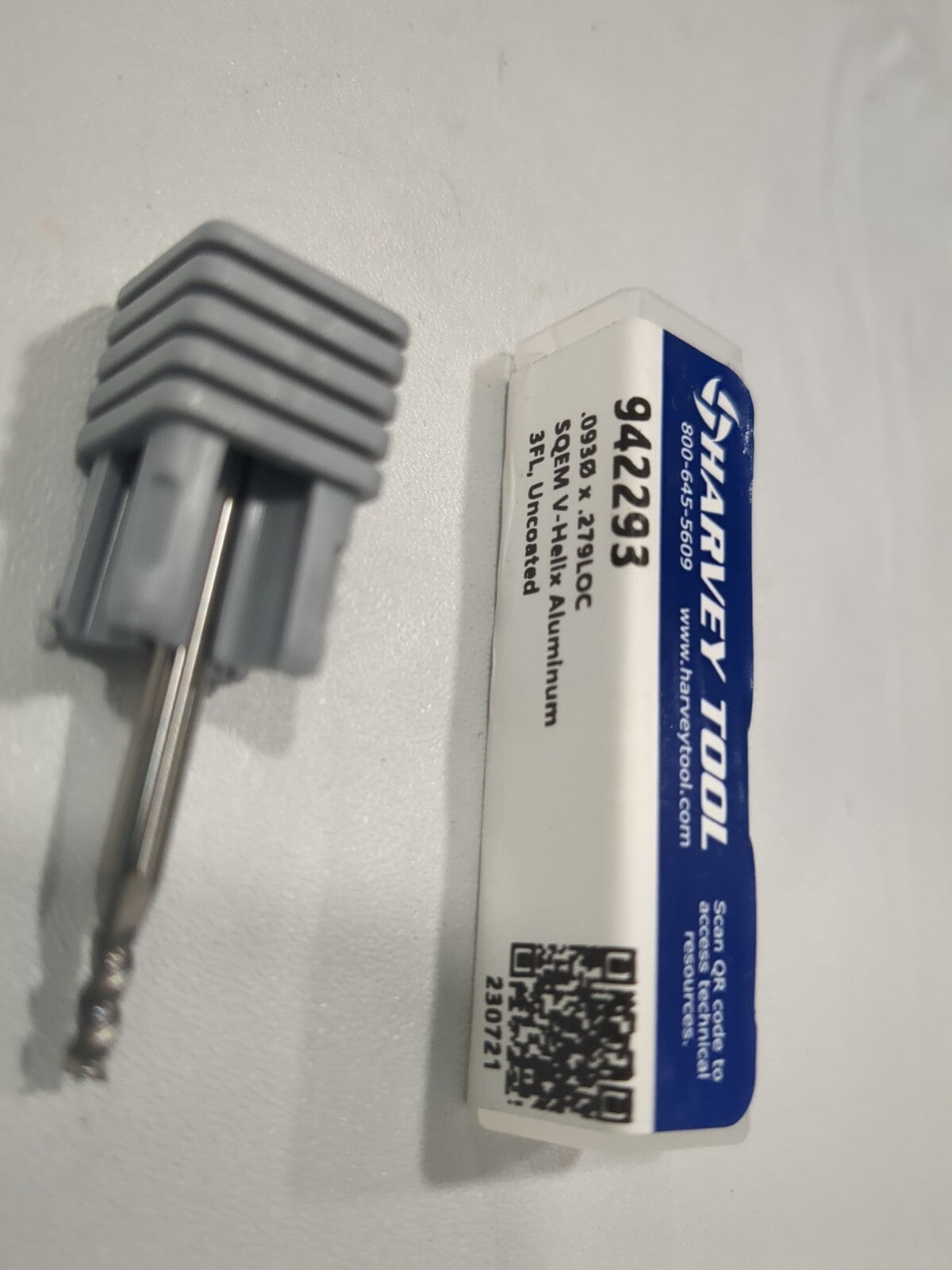 HARVEY TOOL Square End Mill: 3/32" Dia, 3 Flute, Solid Carbide 942293