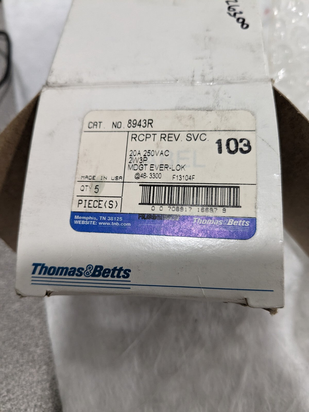 Thomas & Betts EverLok 3-Conductor Chassis Mount Male Qty 5 8943R