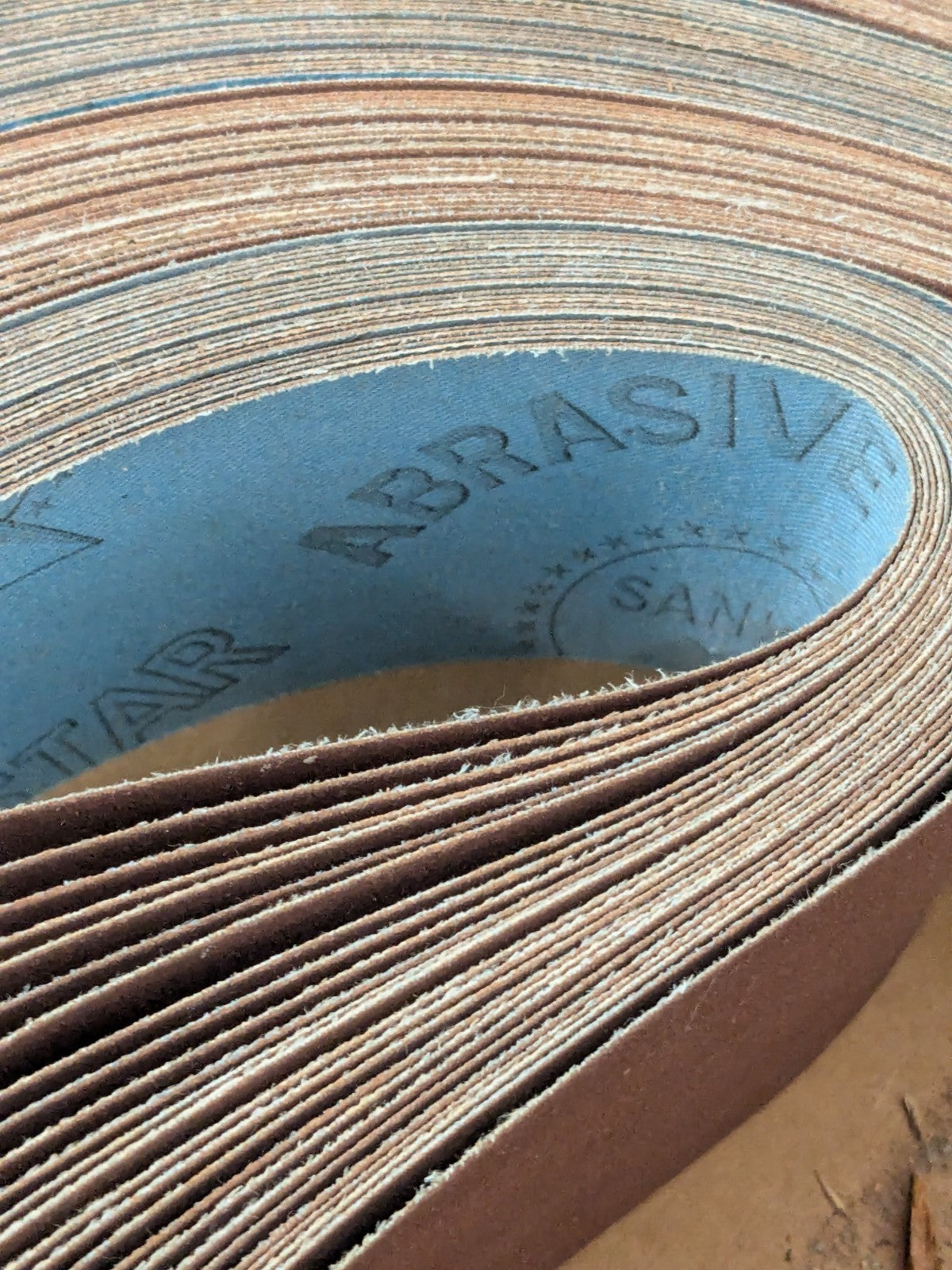Abrasive Belt: 2" Wide, 132" OAL, 400 Grit, Aluminum Oxide Qty 25 V89400J020132
