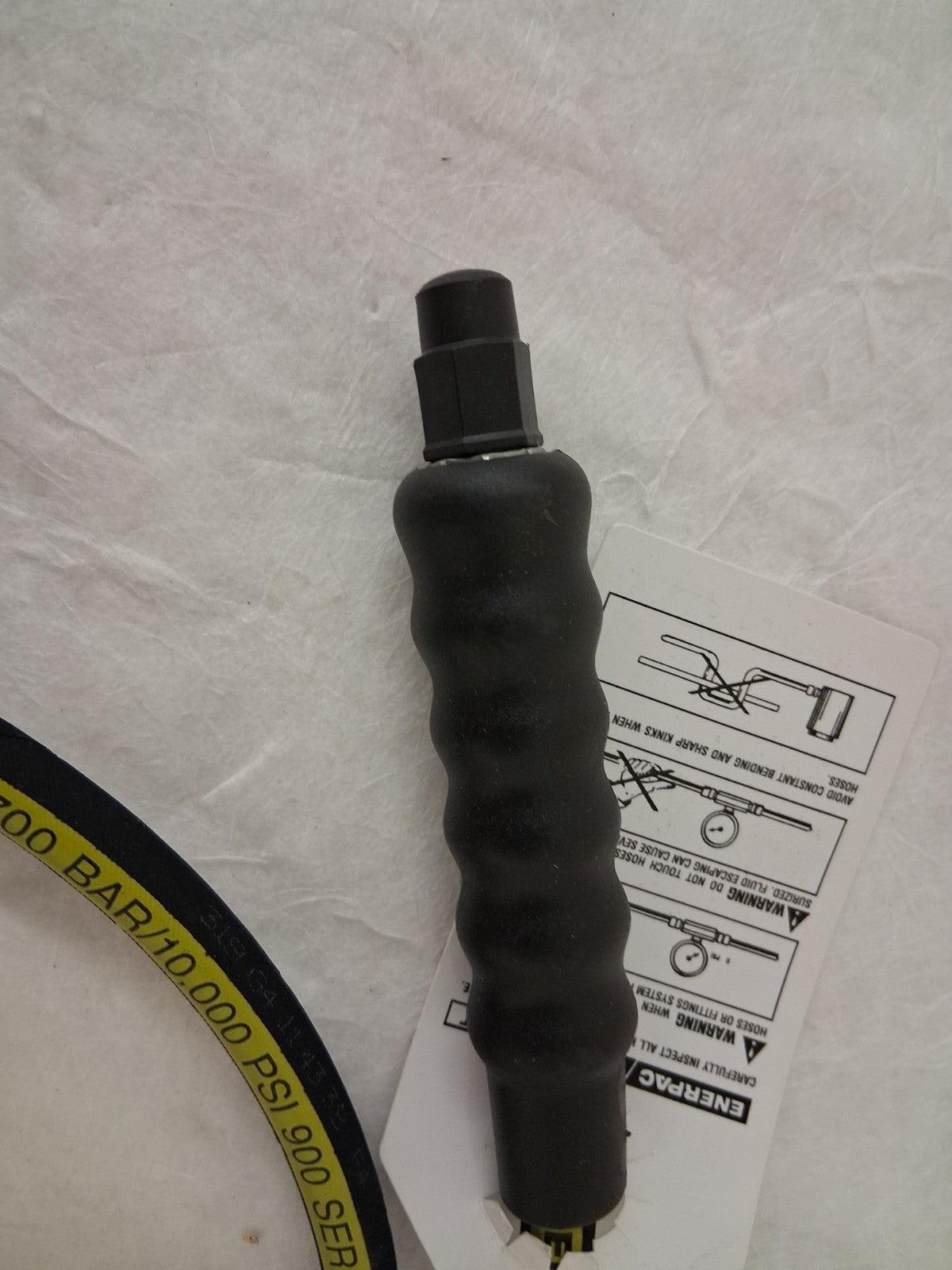 Enerpac Hydraulic Pump Hose 1/4" ID 6ft OAL Rubber 10,000 Max psi HC9206Q