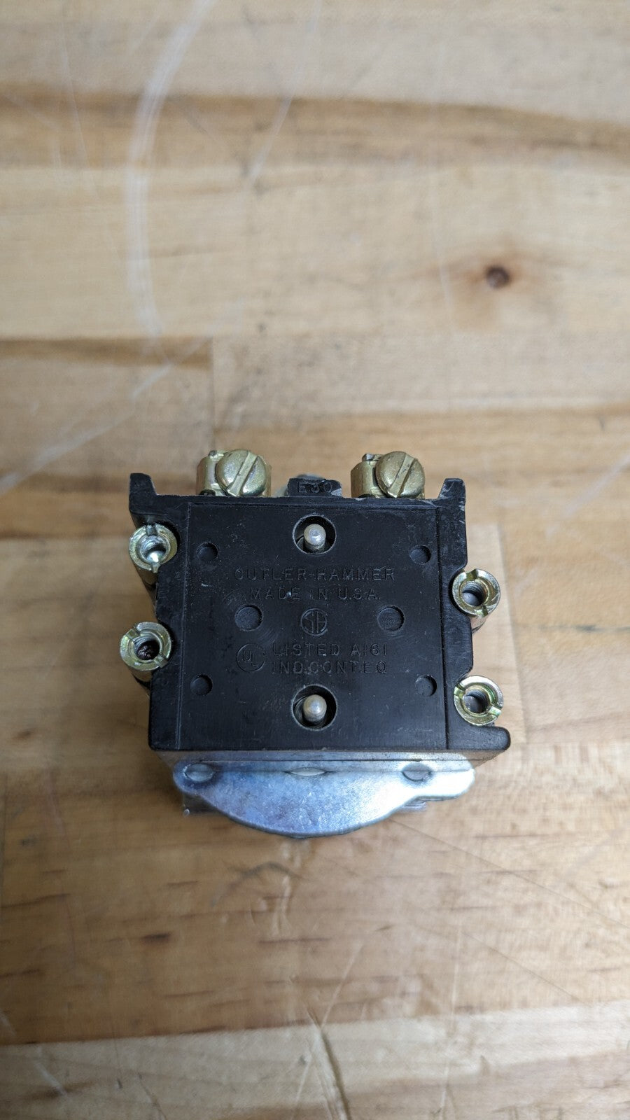 Cutler Hammer E30EX3 Operator 30.5 mm Momentary 2 Button Operator 24V Light