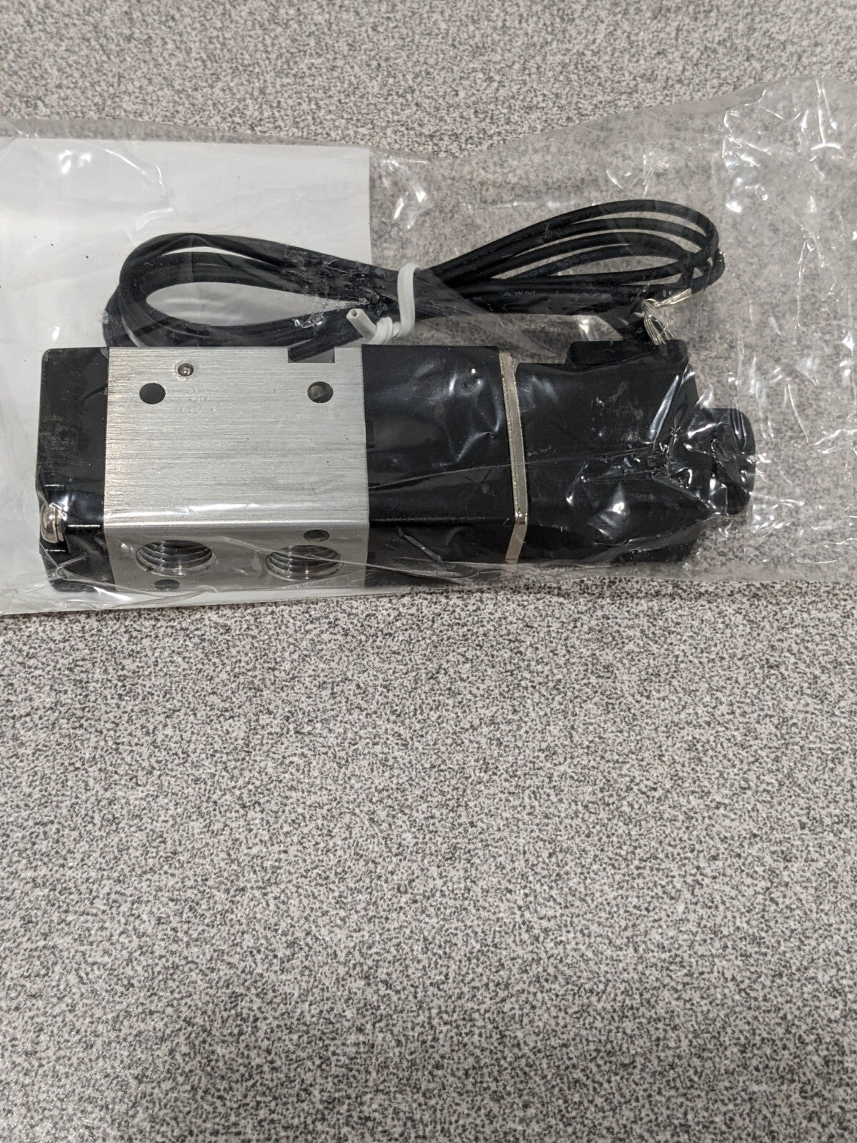 PRO-SOURCE Stacking Solenoid Valve: Internal Pilot, 3/2 Way 6918002440PRO