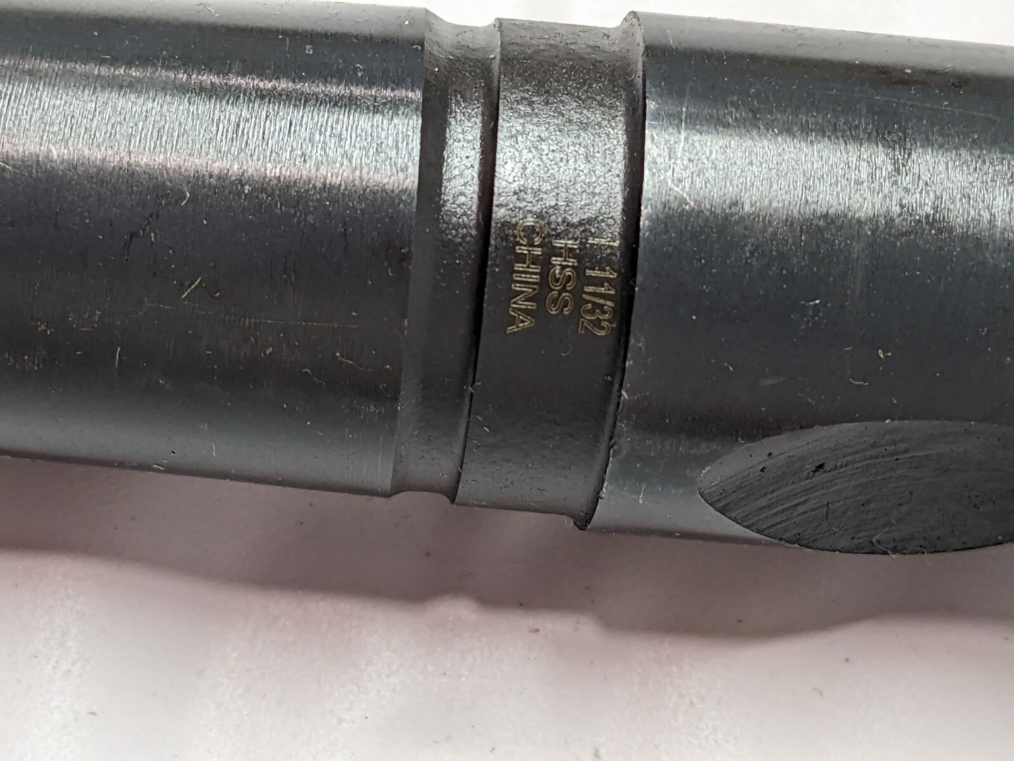 HSS Taper Shank Drill Bit: 1-11/32" Dia, 4MT, 118 ° Point 01541226