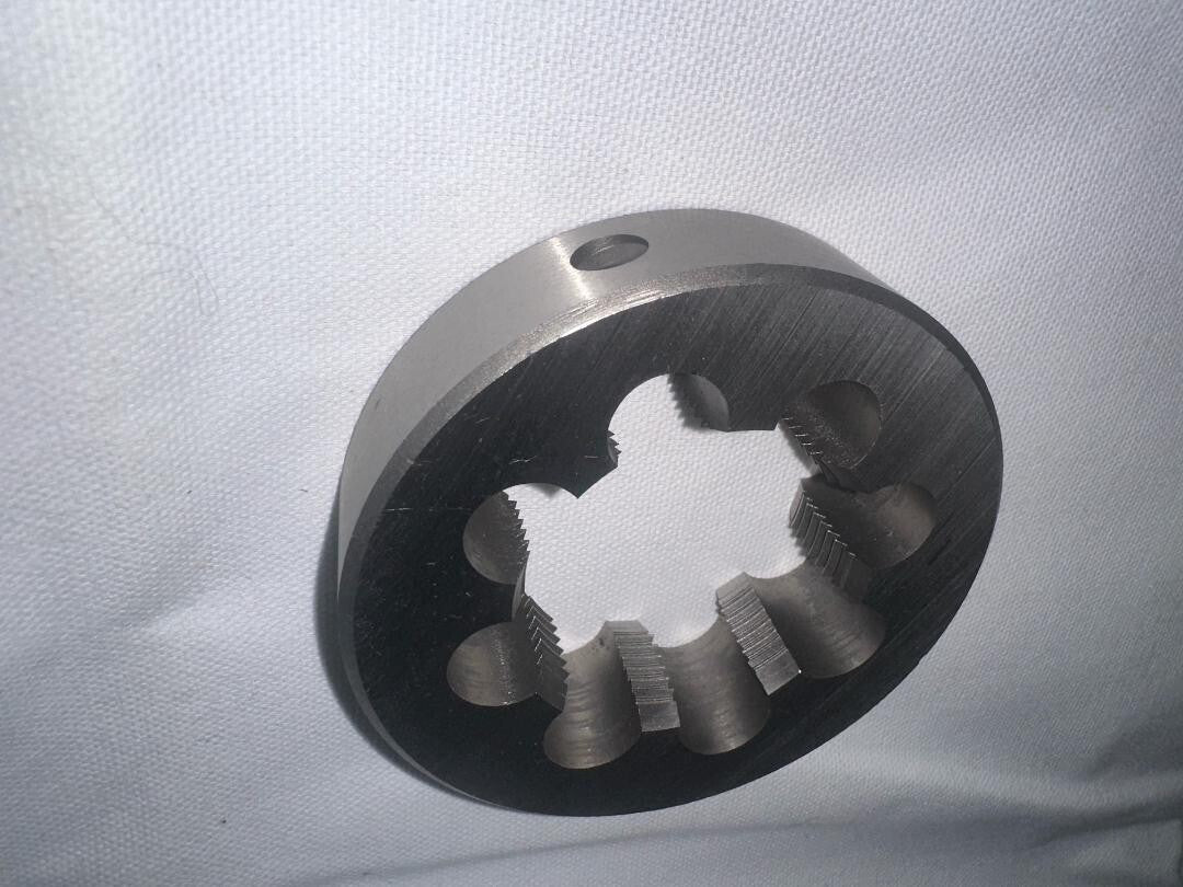 1-1/4 - 11-1/2 NPT x 3" OD Round Adjustable Pipe Die 315-2150