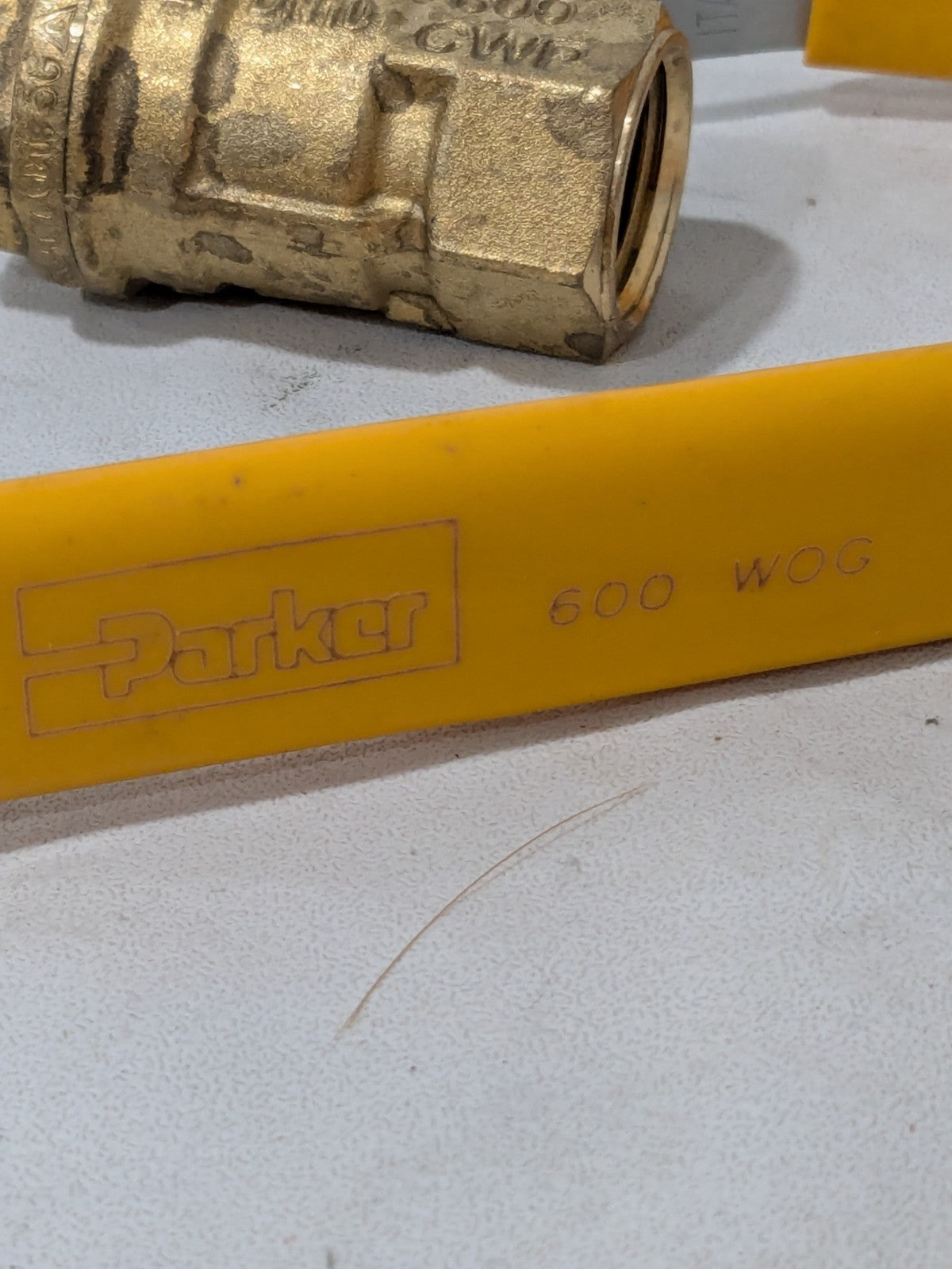 Parker Standard Ball Valve: 3/8" Pipe, Brass FNPT x FNPT Qty 2 XV520P-6