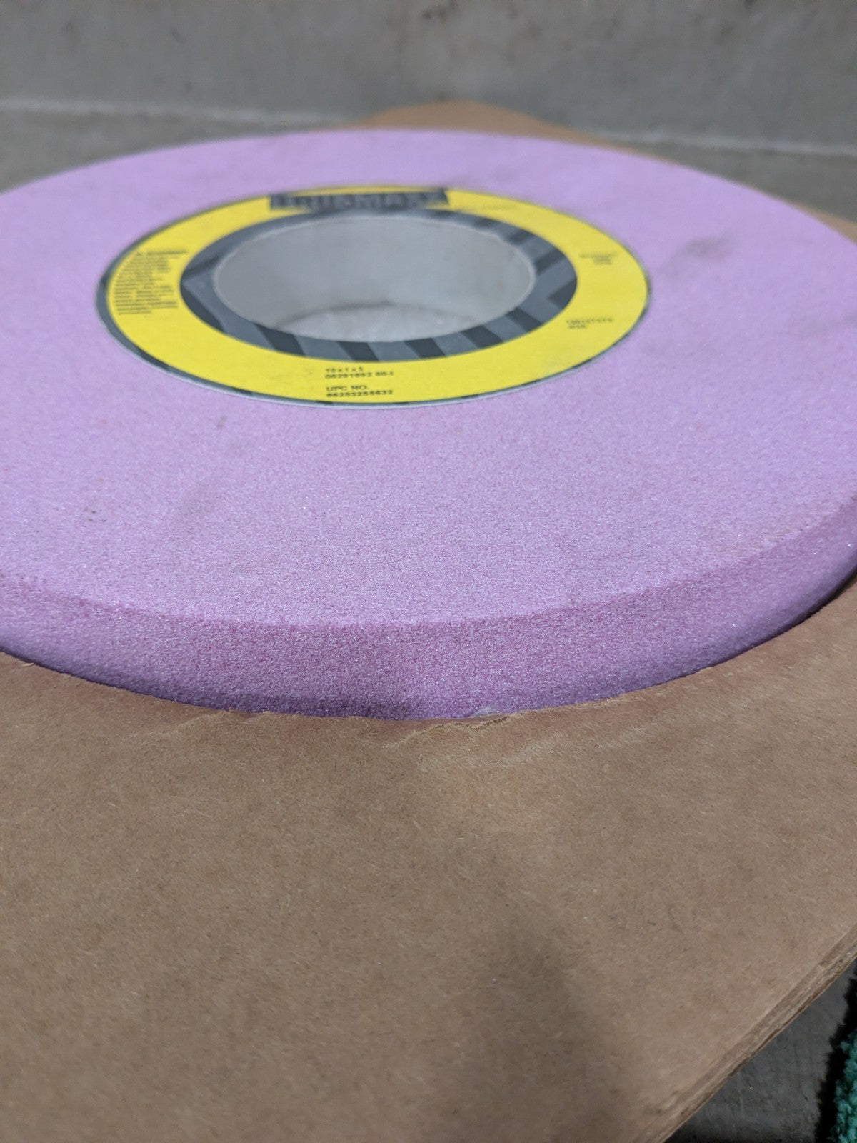 Tru-Maxx Surface Grinding Wheel: 10" Dia, 1" Thick, 3" Arbor, 60G