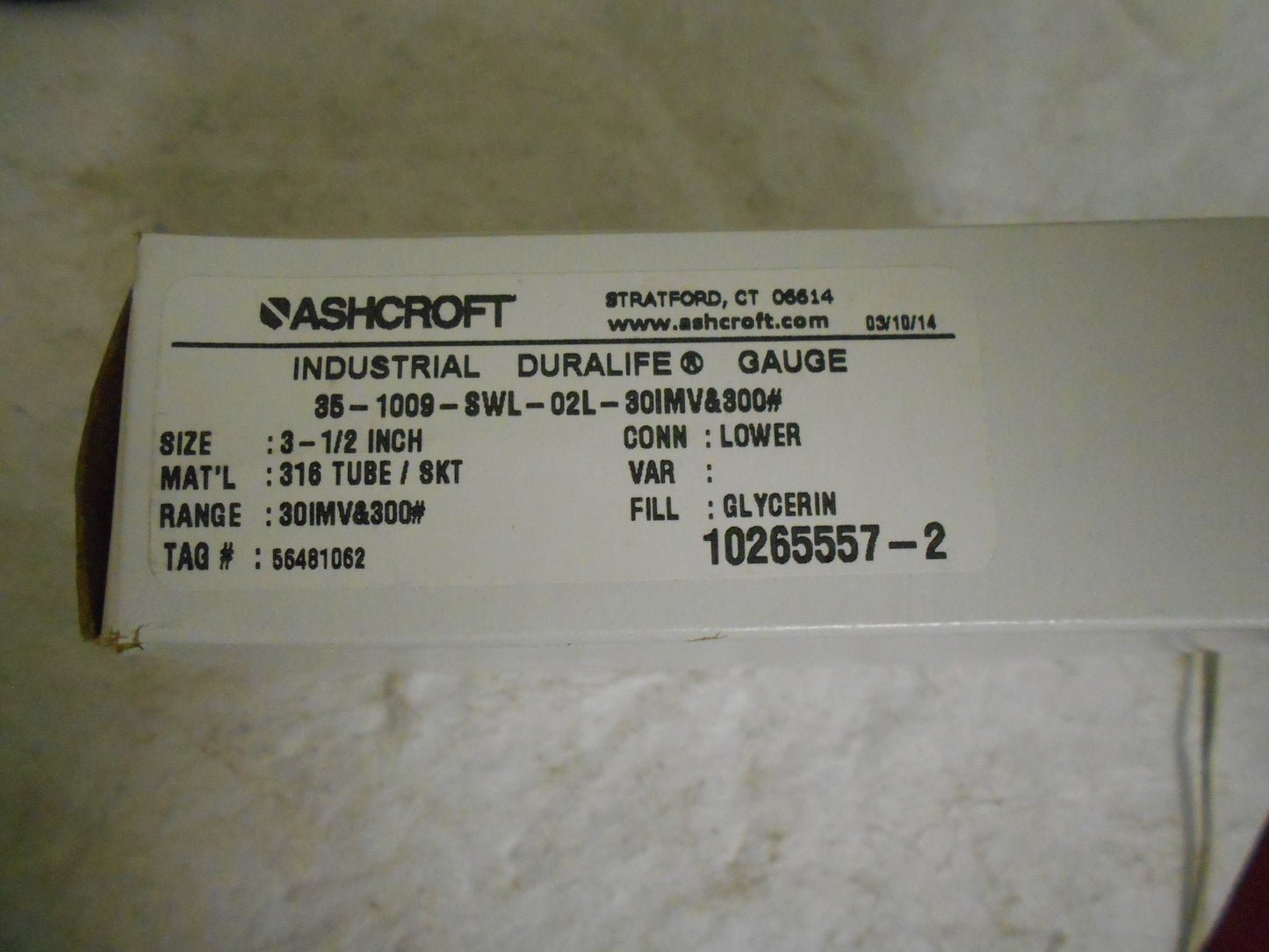 Ashcroft 3-1/2" Dial 1/4 Thread 30-0-300 Scale Range Pressure Gauge 83230