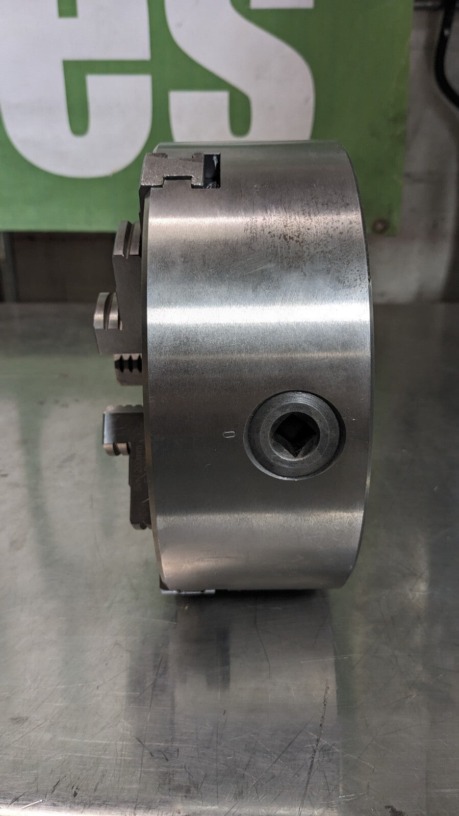 HERTEL Manual Lathe Chuck 8 Dia 3 Jaws Self-Centering Solid Jaws 2,500 Max RPM
