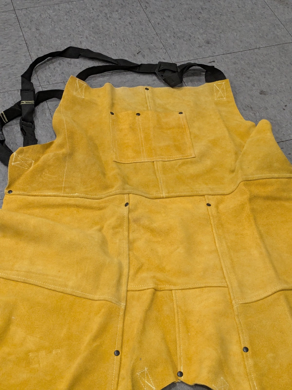 PRO-SAFE Split Leg Apron: 11 oz, Leather GB242SL