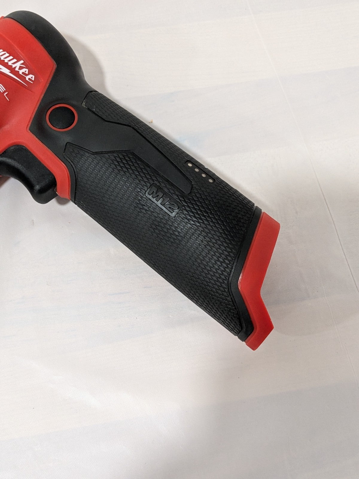 Milwaukee Tool M12 FUEL Orbital Detail Sander 2531-20 TOOL ONLY
