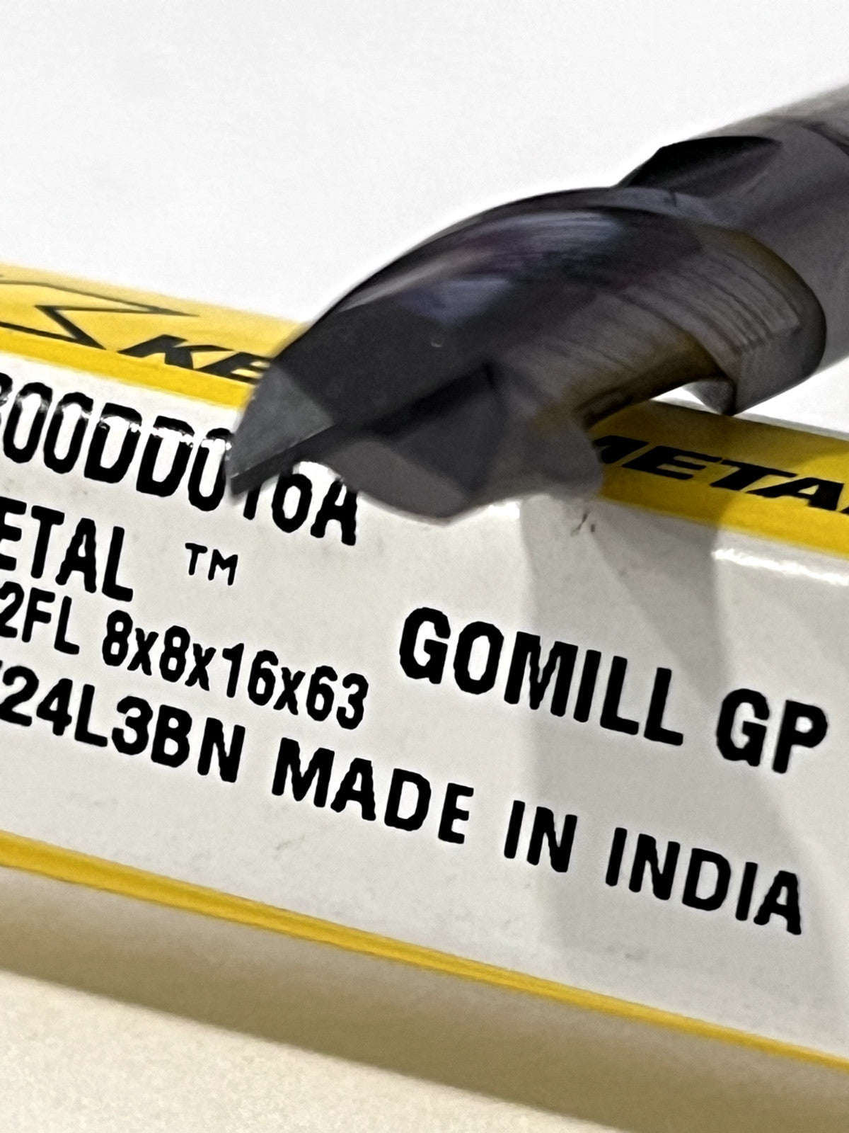 Kennametal Corner Chamfer End Mill: 8.00 mm Dia, 16.00 mm LOC carbide 5873000