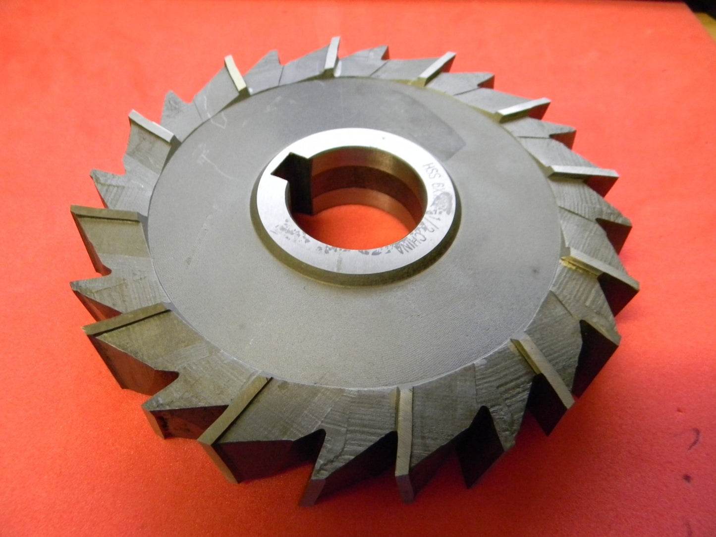 MHC HSS Side Milling Cutter 6" x 1" x 1-1/2" 24-Teeth Staggered T