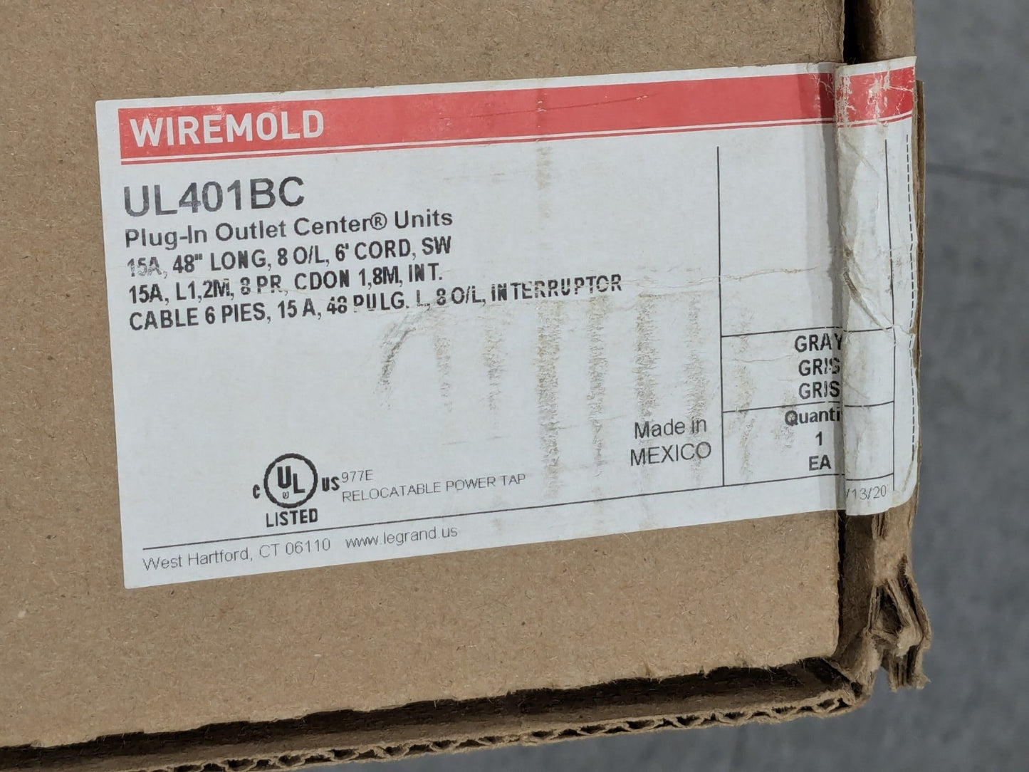 Wiremold Power Outlet Strip 8 Outlets, 120 Volts, 15 Amps, 6' Cord UL401BC
