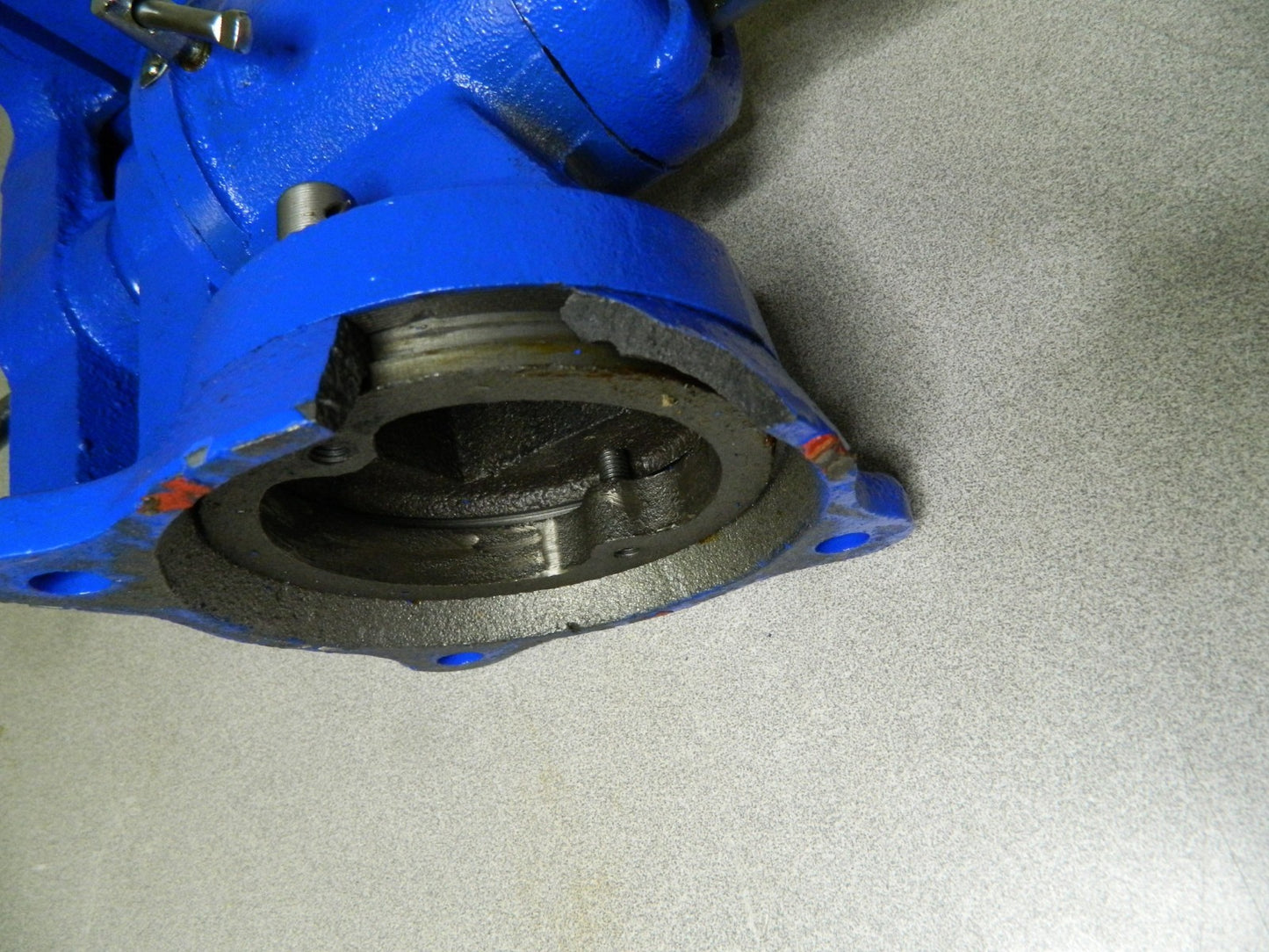 Interstate Combo Vise 5" Jaw Width x 4-15/16" Jaw Opening Cap 43137504