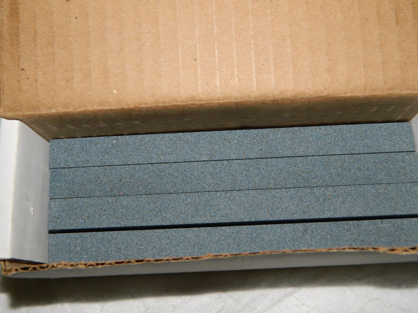 Pro Grade Square Polishing Stone 120 Grit 8 Pack 01556018