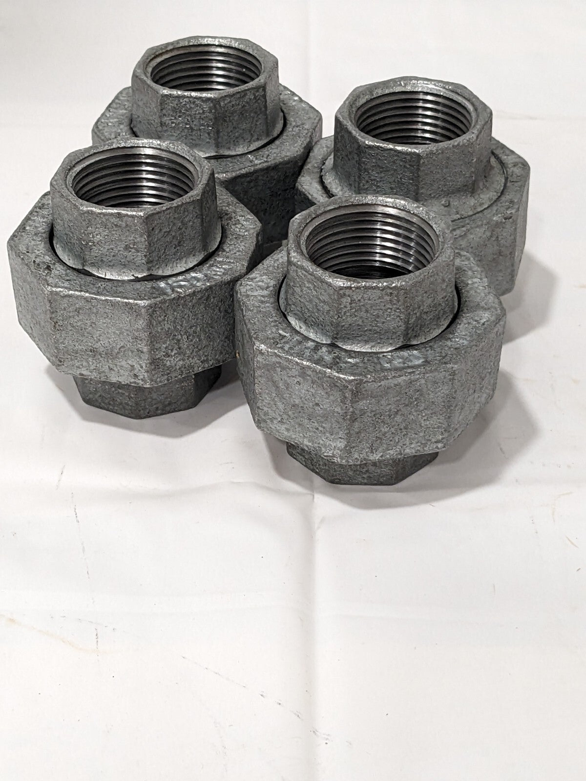 Malleable Iron Pipe Union: 1" Fitting Qty 4 1.NU