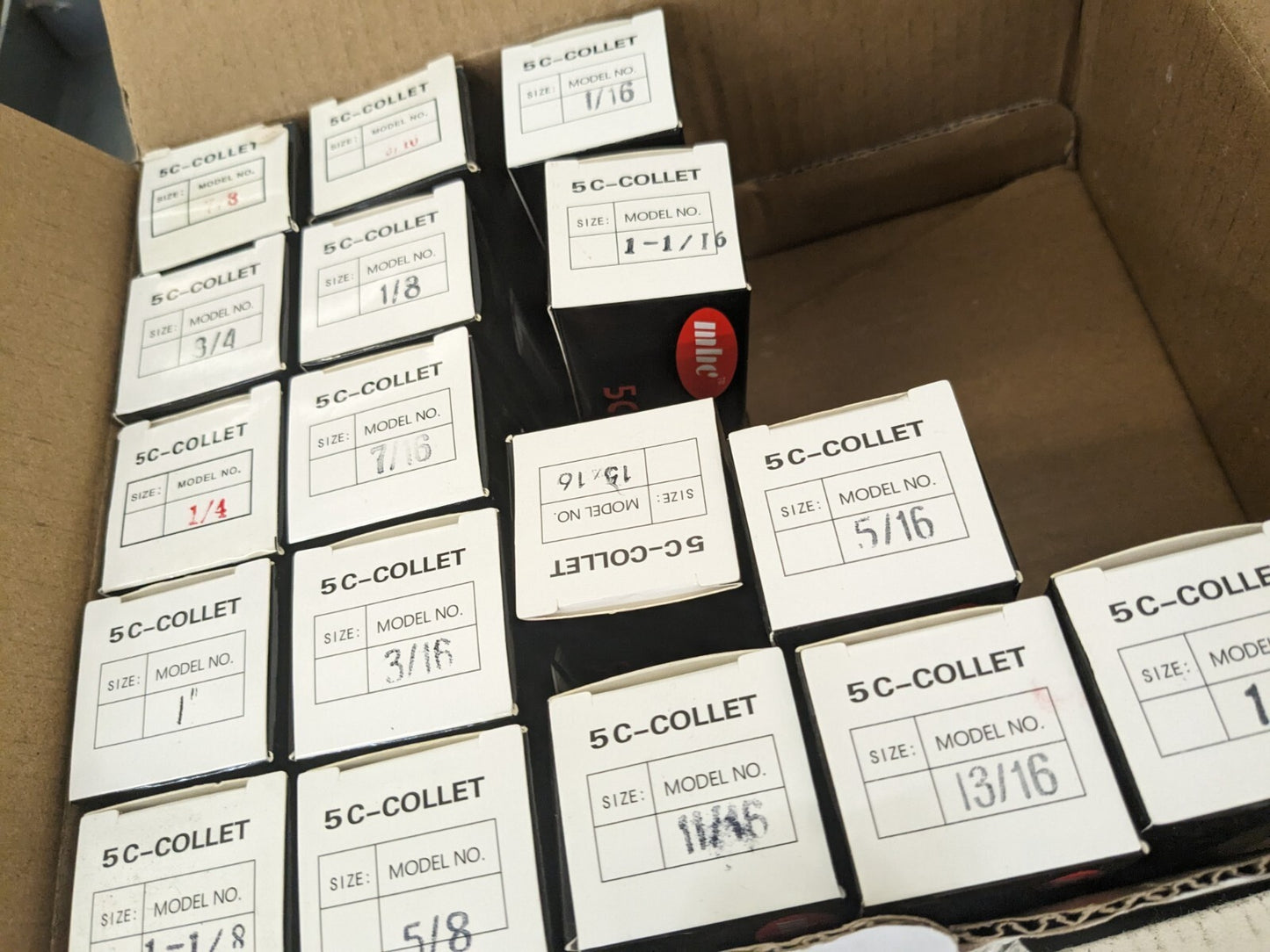 Collet Set: 17 Pc, 1/16 to 1-1/8 Capacity 0974190/0974811