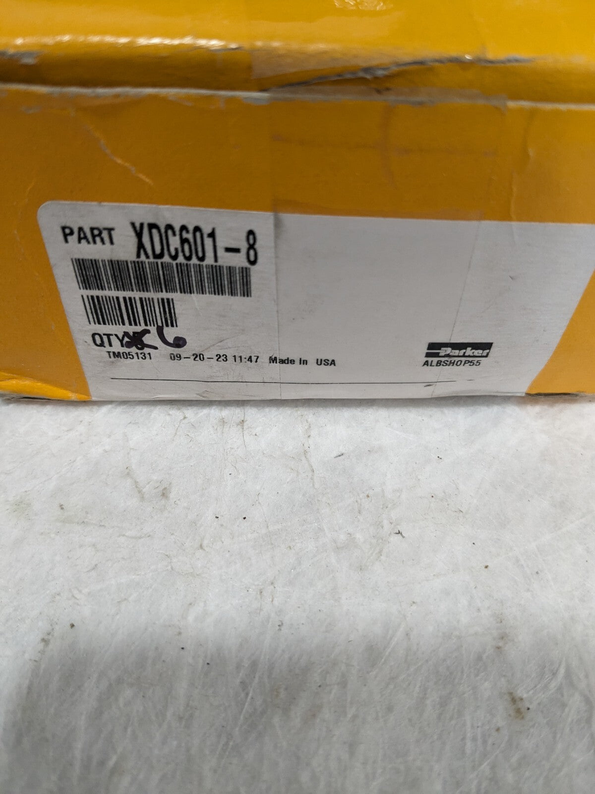 PARKER 1/2" Pipe, Male Pipe Drain Cock & Shutoff Valve Qty 6 XDC601-8