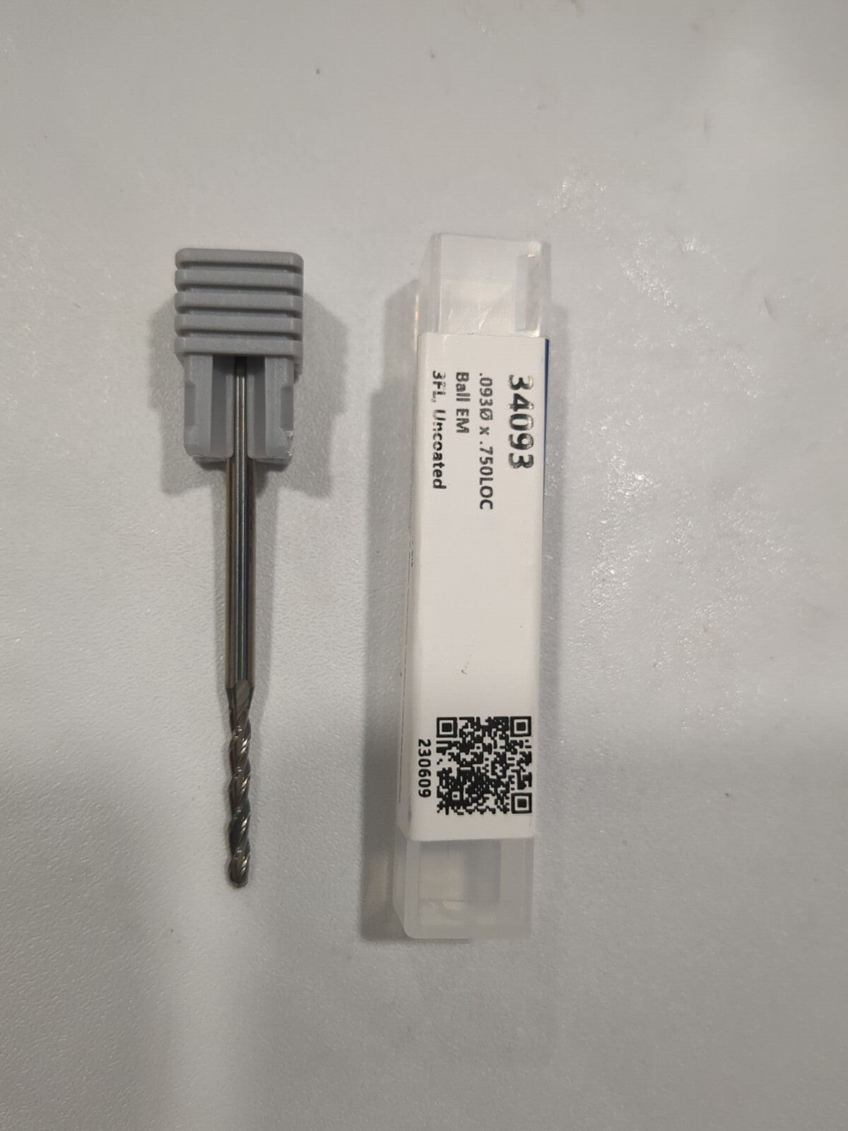 HARVEY TOOL Ball End Mill: 0.0930" Dia 3 Fl Solid Carbide 34093
