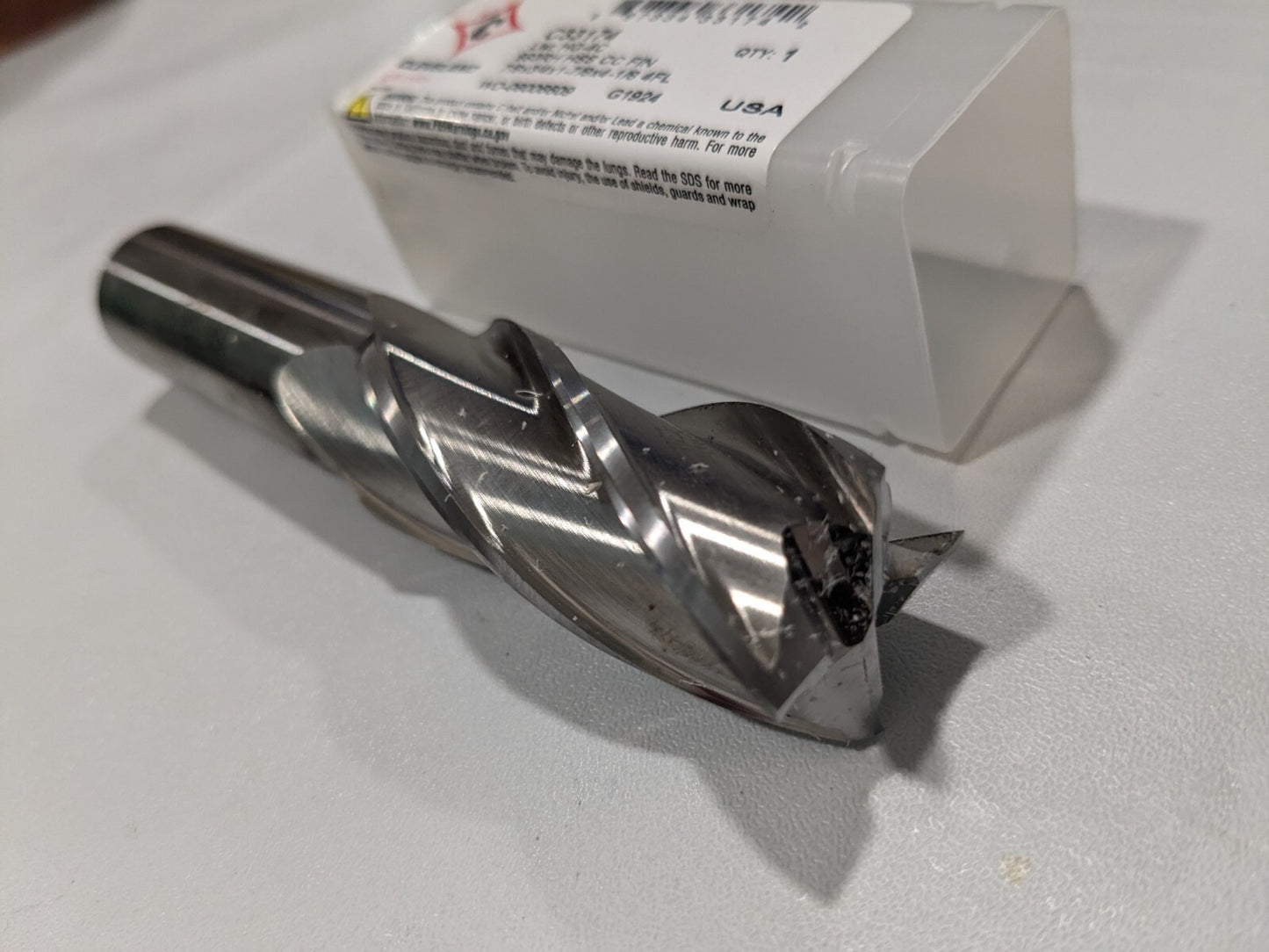 CLEVELAND Square End Mill: 7/8" Dia 4 Fl HSS C33174