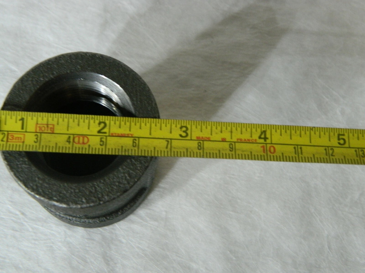J.P. Ward Malleable Iron Straight Coupling 1-1/4" Class 300 2-7/16" Le