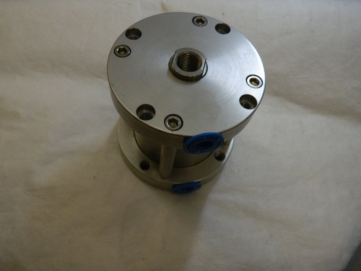 INGERSOLL 1 Stroke x 1-1/2 Bore Double Acting Air Cylinder SCC15-XXXXX-010