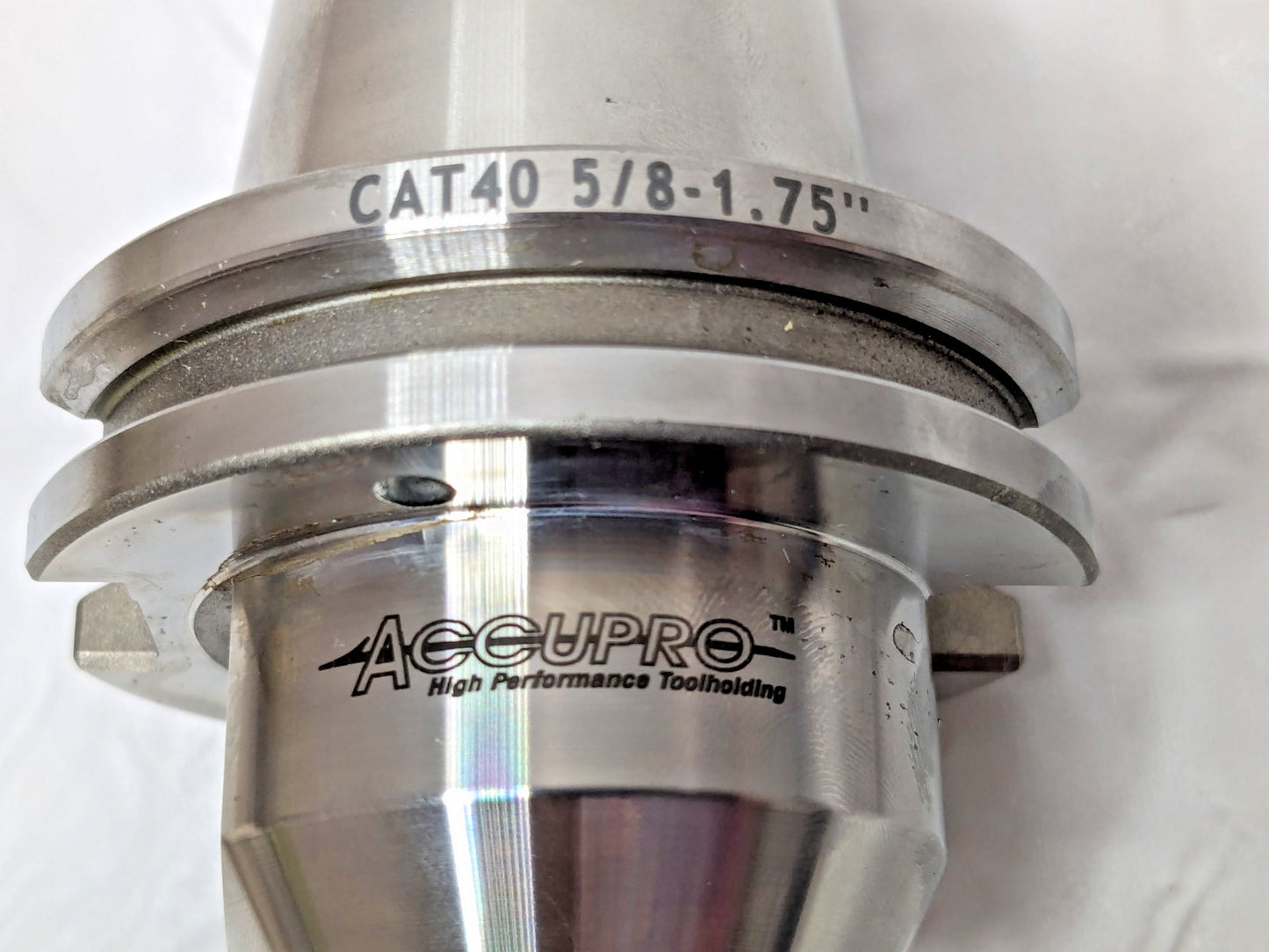 Accupro End Mill Holder CAT40 Through Coolant 5/8" Hole Dia X 1-3/4" Proj 772056