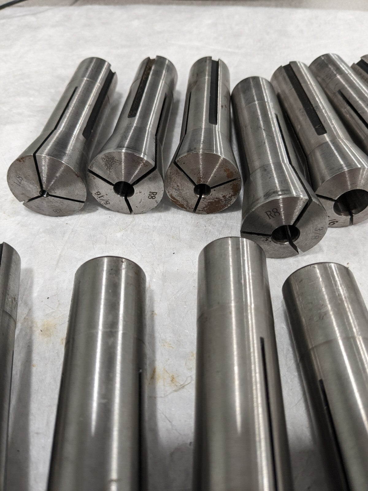 R8 Collet Set: 12 Pc, 1/16 to 7/8" Cap. Increments of 1/16" 231-2114 I