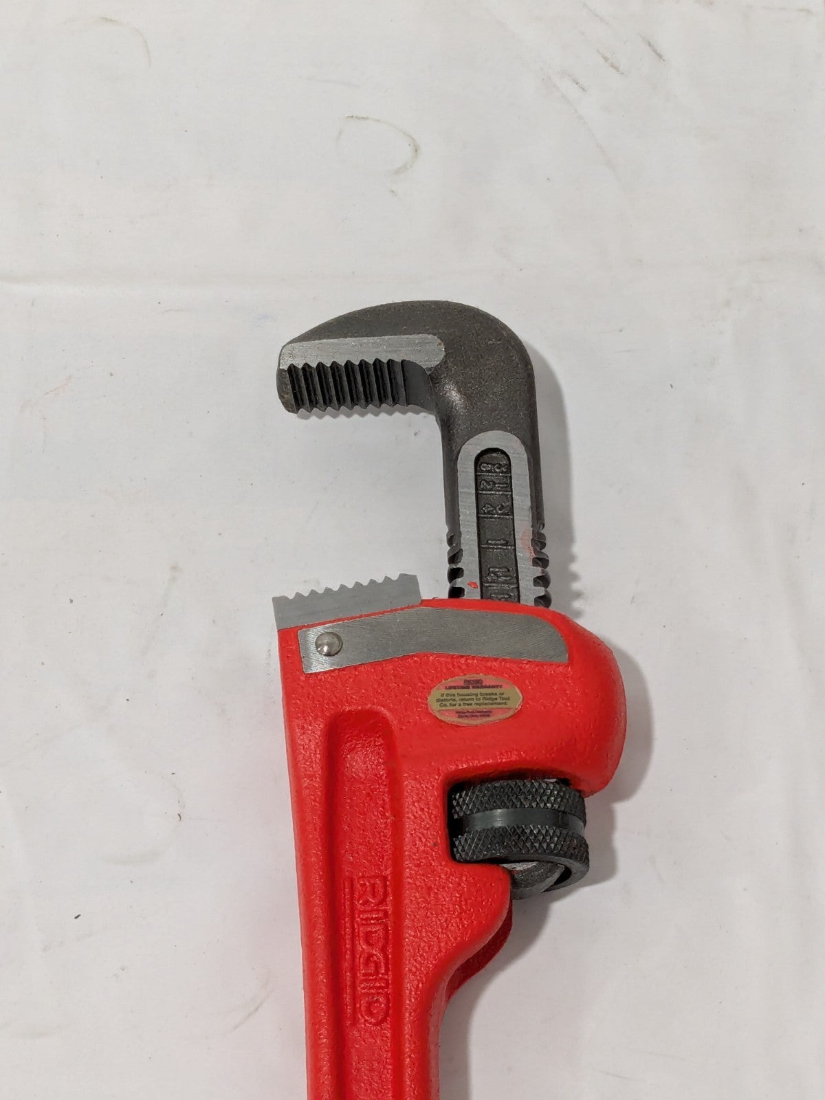 Ridgid Straight Pipe Wrench: 1-1/2" Max, 10" OAL, Cast Iron 31010