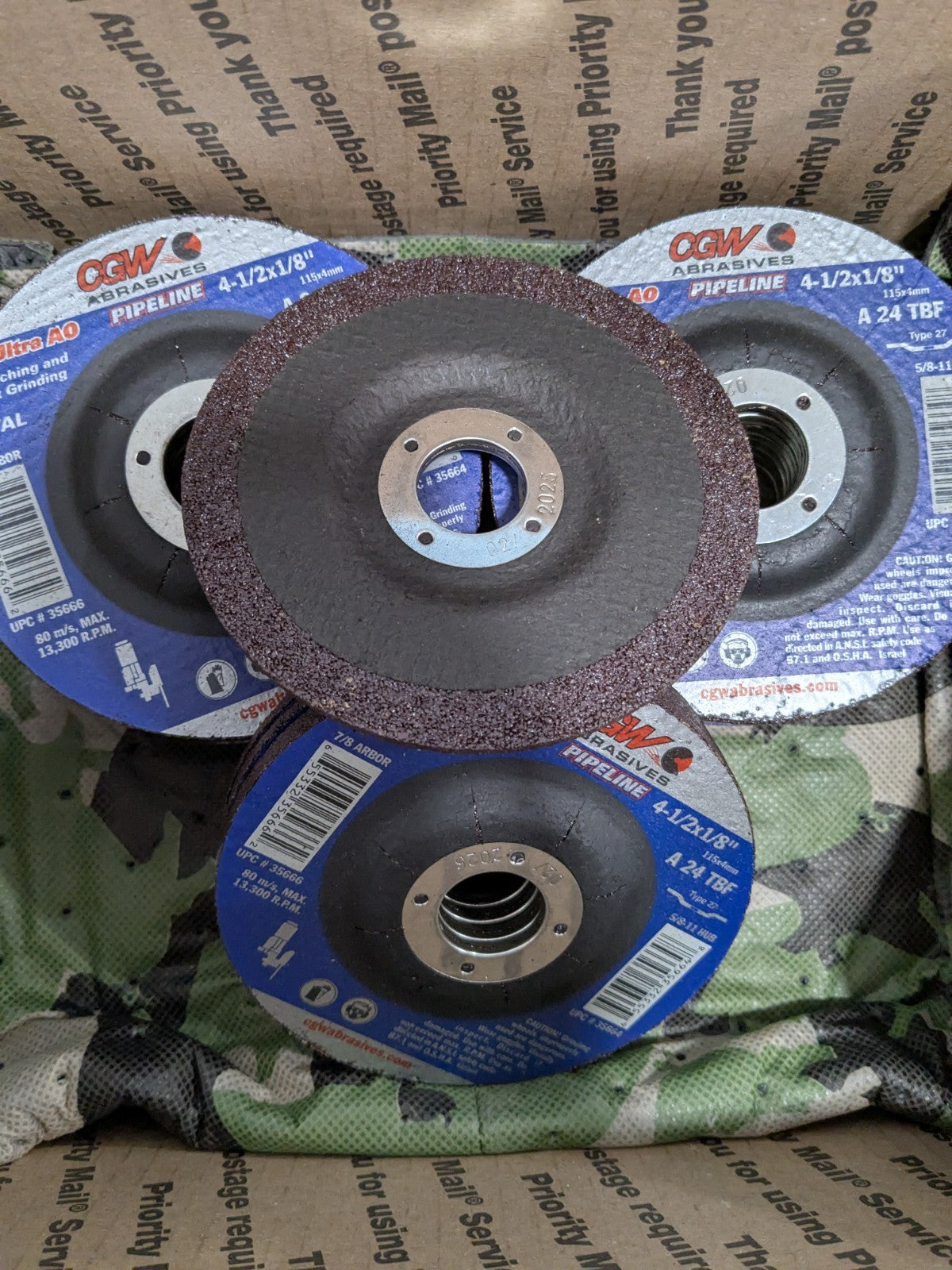 CGW Depressed-Center Wheel: 4-1/2" Dia, 1/8" Thick, 7/8" Hole Qty 25 35666