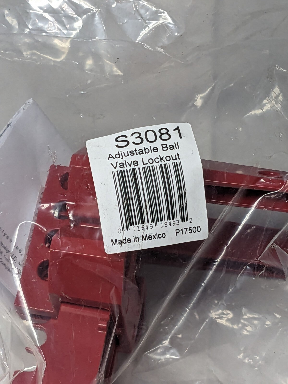 MASTER LOCK Pneumatic Lockout: 4 Padlocks Max S3081