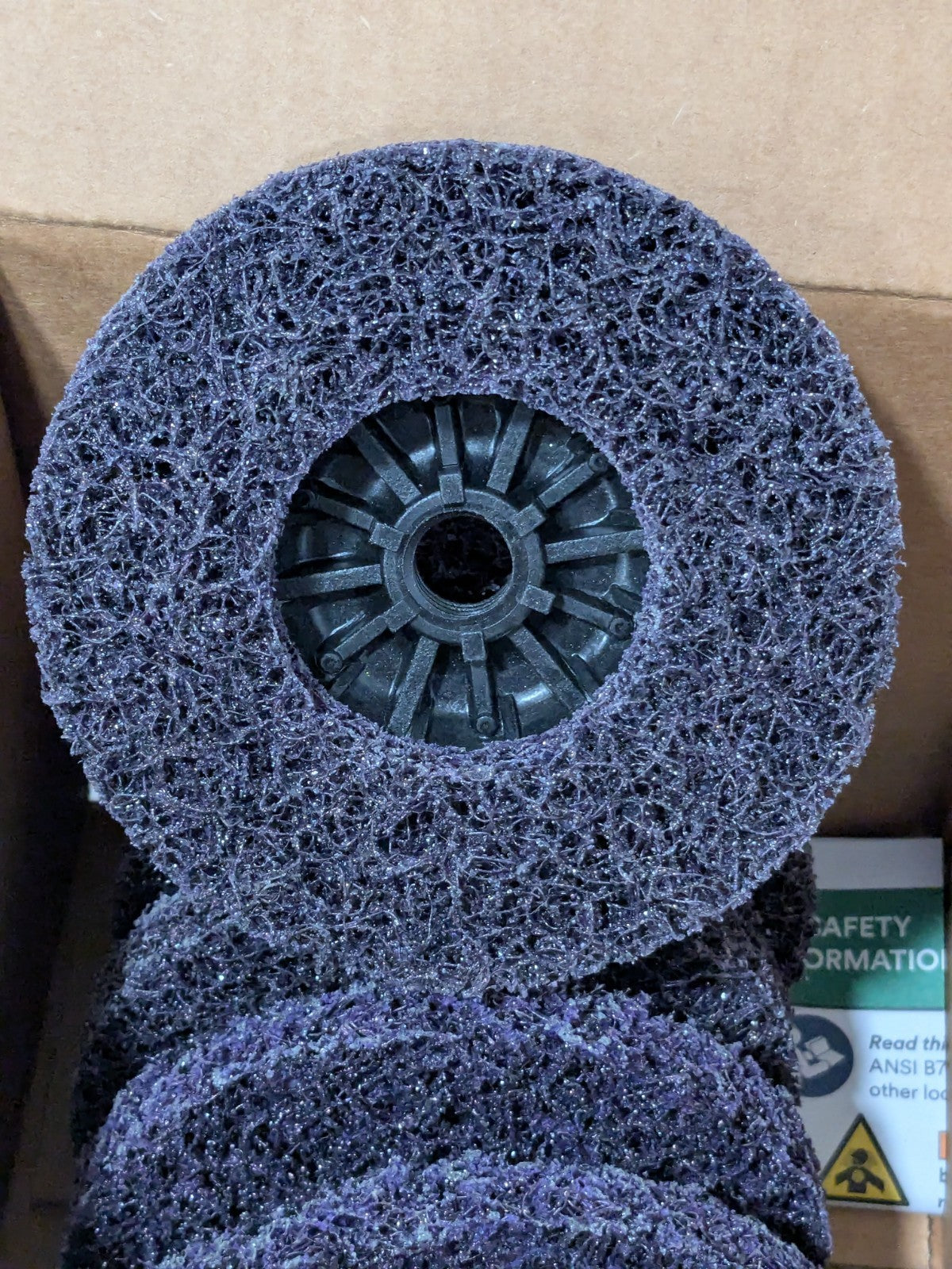 3M Deburring Disc: 4-1/2" Dia, Extra Coarse, Silicon Carbide Qty 10 7100175252