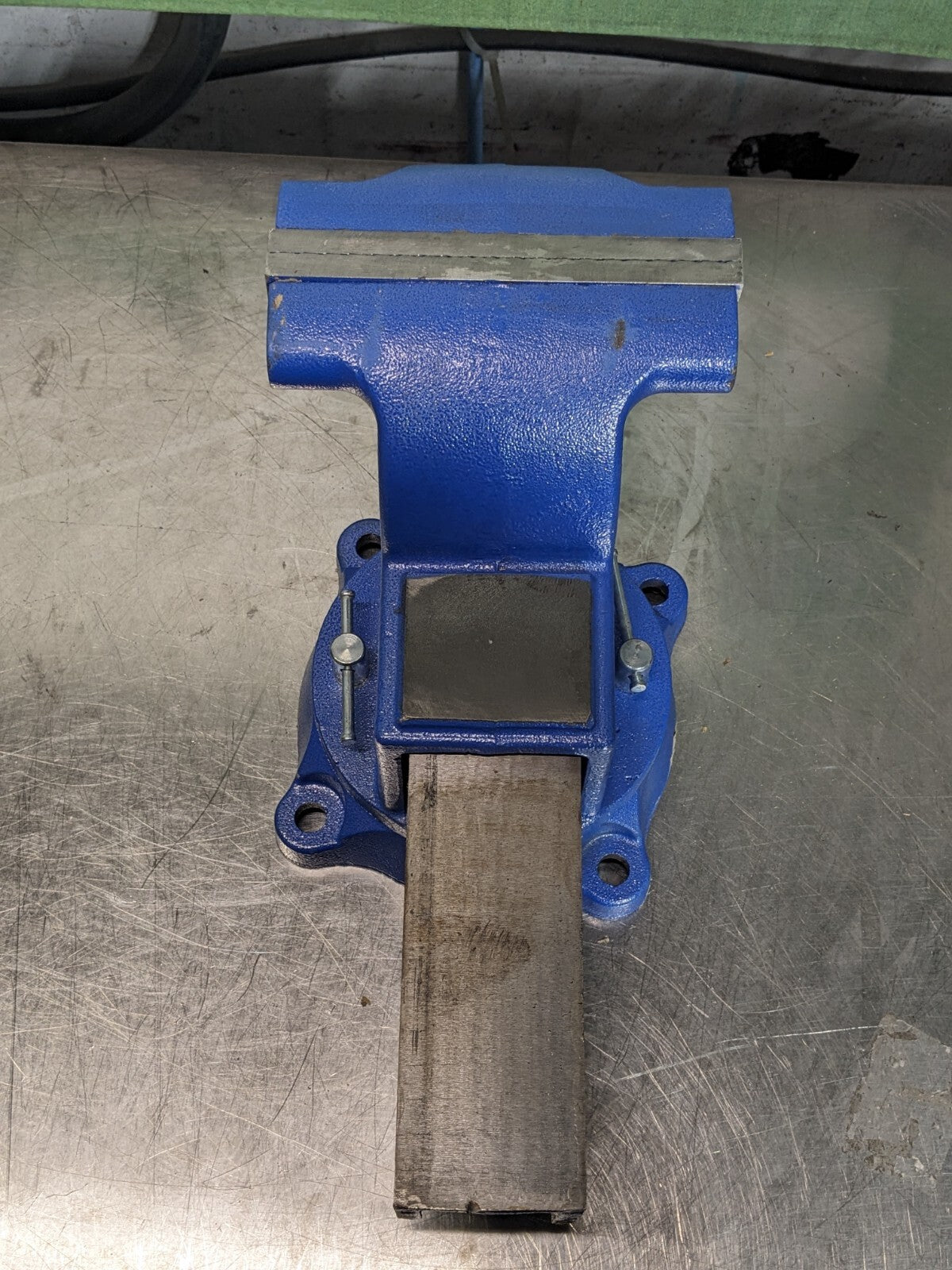 Gibraltar Bench Vise w/ Swivel Base 8" Jaw Width 8" Opening Capacity