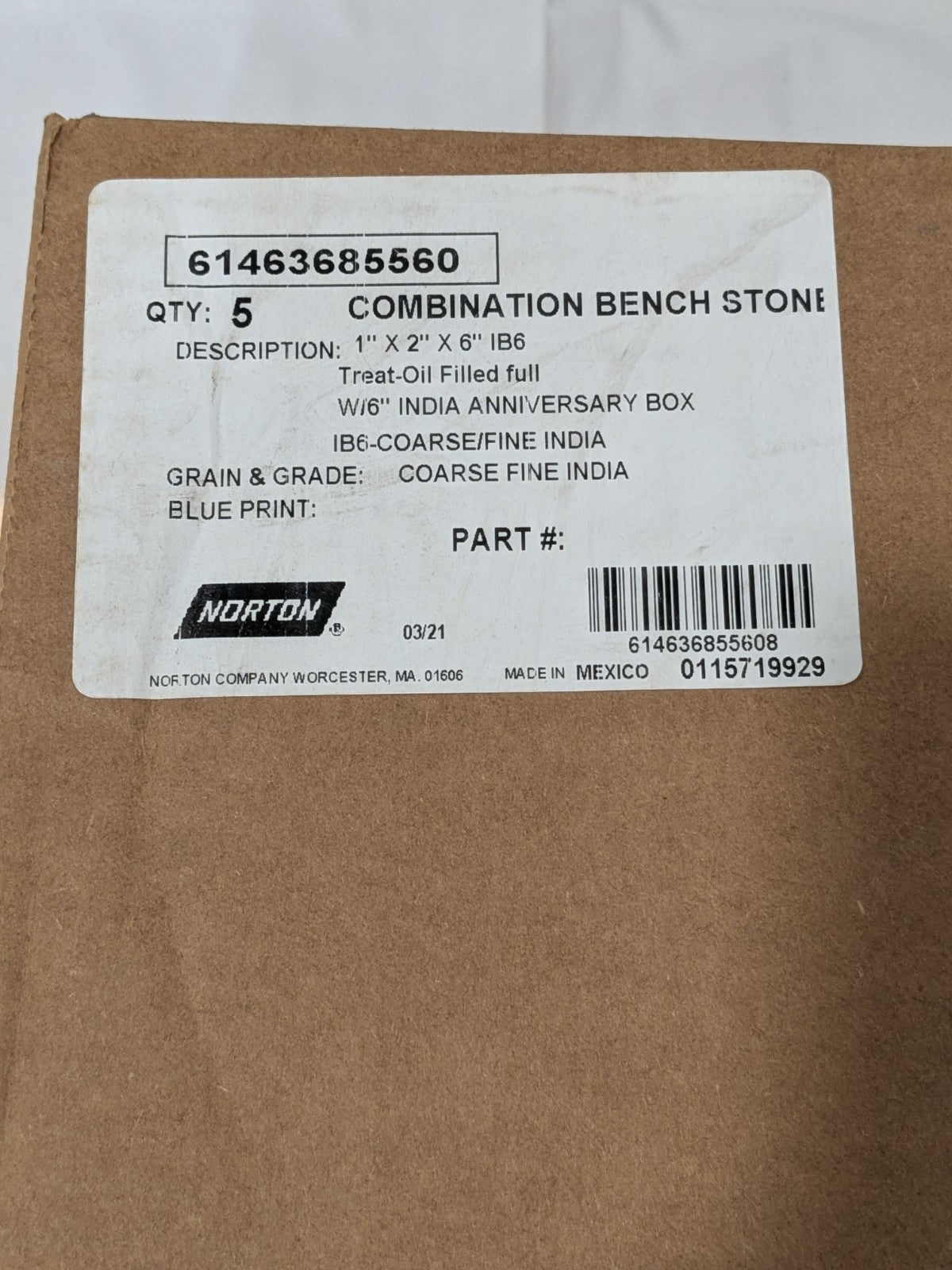 Norton Sharpening Stone 6'' OAL, 2'' W, 1'' Thick, Rectangle Qty 5 61463685560