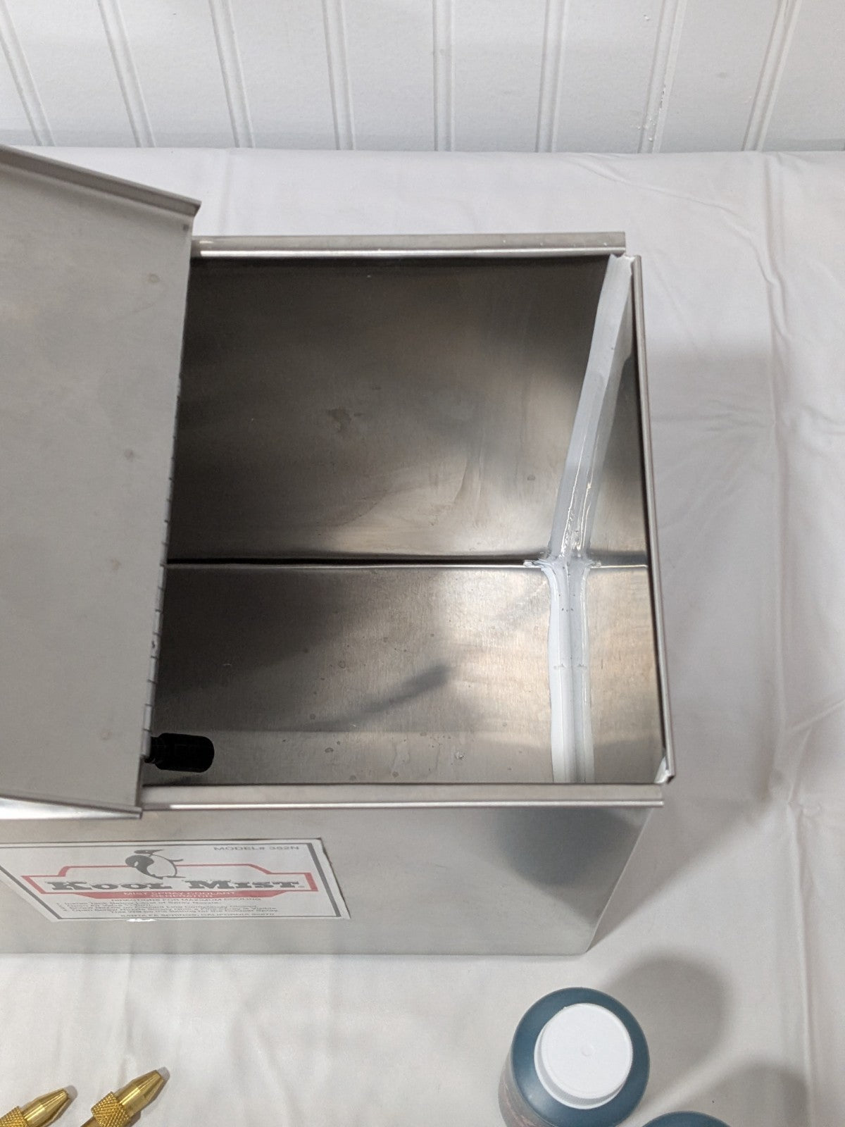 Kool Mist Tank Mist Coolant System: 3 gal, Stainless Steel Tank, 2 Outlet 352N