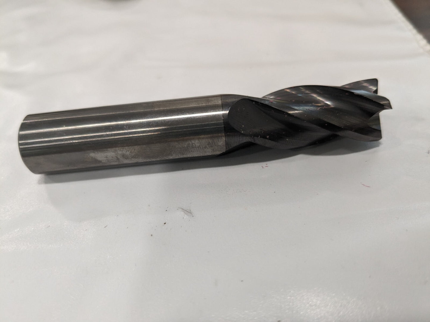 ACCUPRO Corner Radius End Mill: 5/8 Dia 4 Fl Carbide 6504415