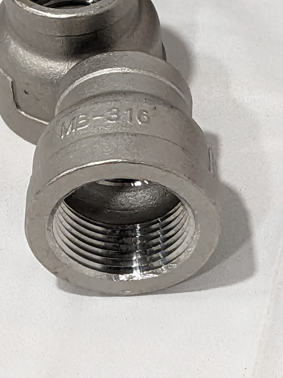 Pipe Reducer: 1 x 3/4" Fitting, 316 Stainless Steel, FNPT x FNPT Qty 5 6RSB