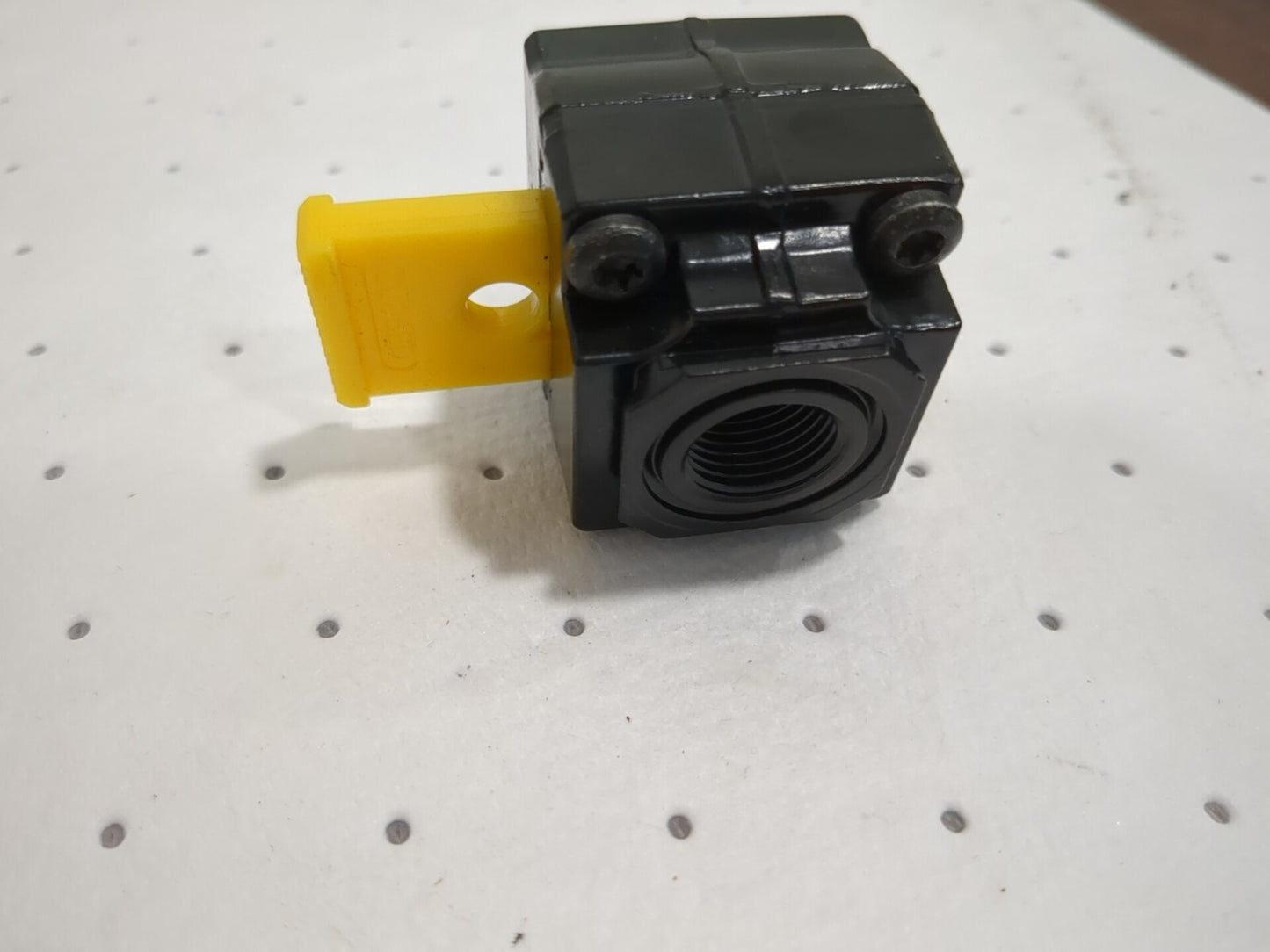 NORGREN Lock-Out Air Valve Actuator 2Position 3/8" Inlet NPT Thread T72E-3A