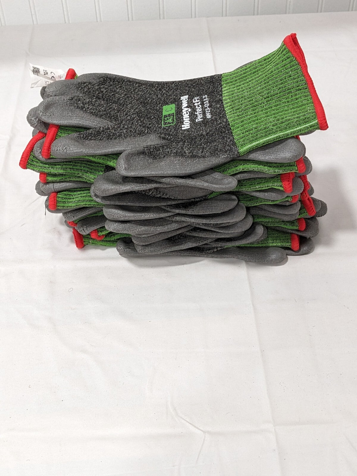 HONEYWELL Cut, Puncture & Abrasion-Resistant Gloves Sz S Qty 10 NPF23-0113G-7/S