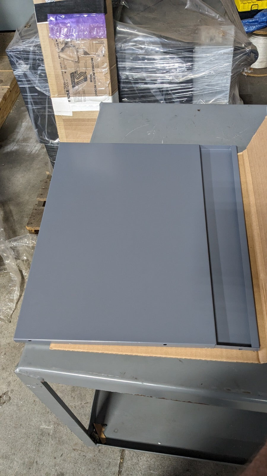 DURHAM Steel Utility Cabinet 20 x 32-3/4 125 lb Load 2 Shelf 056-95 Damaged