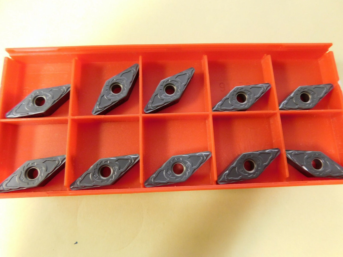 Sandvik VNMG333 SF Grade 1105 Carbide Turning Insert QTY 10 5909095